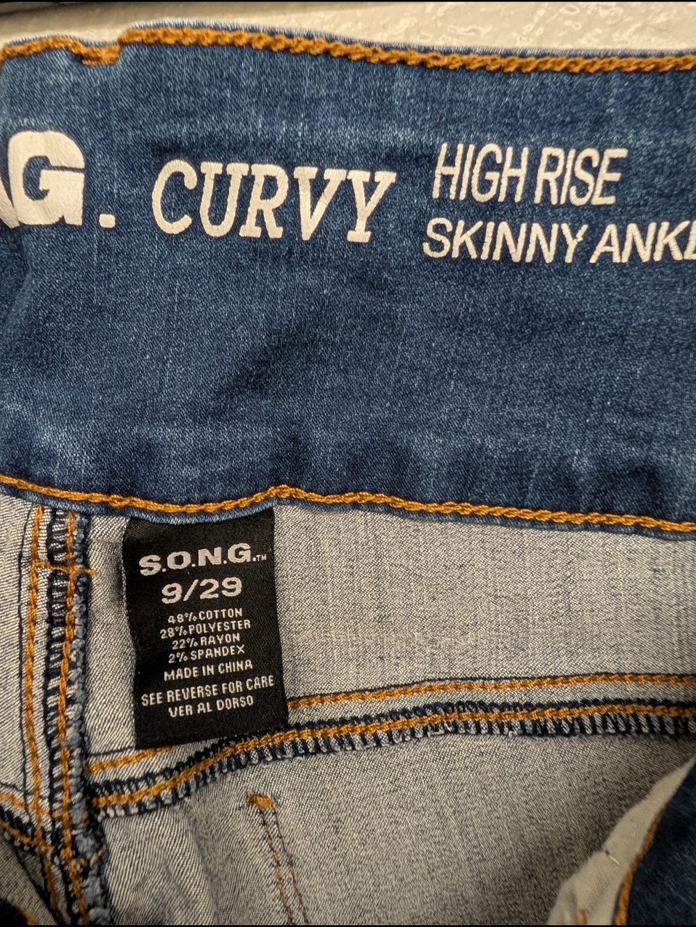 Curvy High-Rise Dark Blue Women’s Skinny Jeans - Picture 6 of 7
